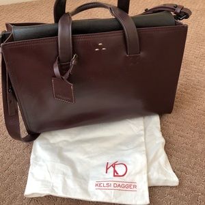 KELSI DAGGER Wine commuter tote
